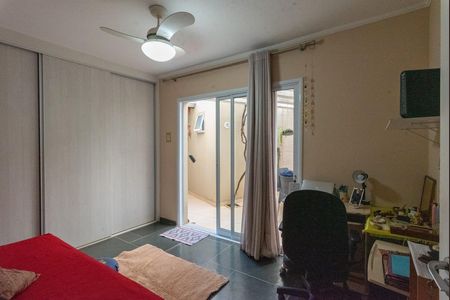 Casa à venda com 300m², 3 quartos e 4 vagas Casa à venda com 300m², 3 quartos e 4 vagasQuarto 3