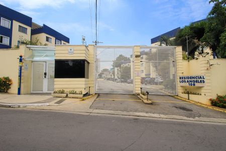 Apartamento à venda com 60m², 3 quartos e 1 vagaFachada