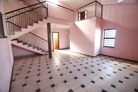 Casa à venda com 480m², 4 quartos e 5 vagasSala 1