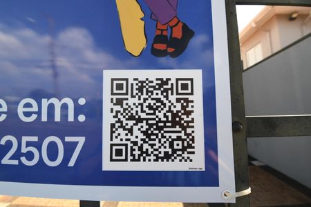 Casa à venda com 480m², 4 quartos e 5 vagasPlaca QR Code