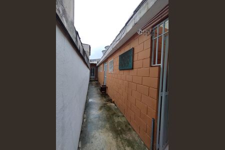 Casa à venda com 138m², 5 quartos e 2 vagas Casa à venda com 138m², 5 quartos e 2 vagasCorredor das 5 casas