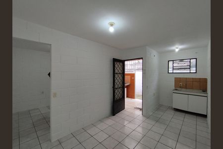 Casa à venda com 138m², 5 quartos e 2 vagas Casa à venda com 138m², 5 quartos e 2 vagasCozinha