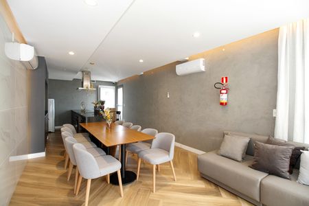 Studio para alugar com 31m², 1 quarto e 1 vaga Studio para alugar com 31m², 1 quarto e 1 vagaÁrea Comum - Salão de Festas