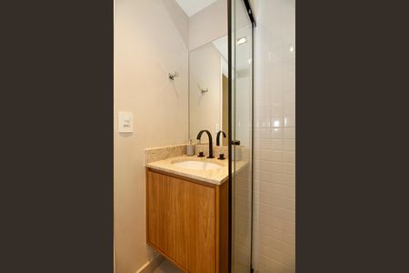 Banheiro de kitnet/studio para alugar com 1 quarto, 31m² em Jardim Paulista, São Paulo
