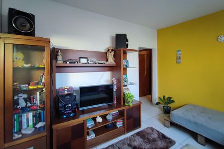 Casa à venda com 120m², 3 quartos e 1 vaga Casa à venda com 120m², 3 quartos e 1 vagaSala