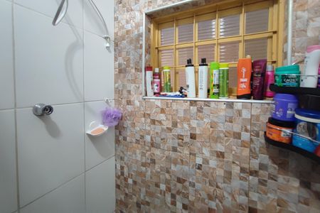 Casa à venda com 120m², 3 quartos e 1 vaga Casa à venda com 120m², 3 quartos e 1 vagaBanheiro