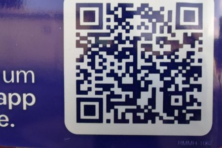 Casa à venda com 120m², 3 quartos e 1 vaga Casa à venda com 120m², 3 quartos e 1 vagaPLACA INSTALADA NA FACHADA