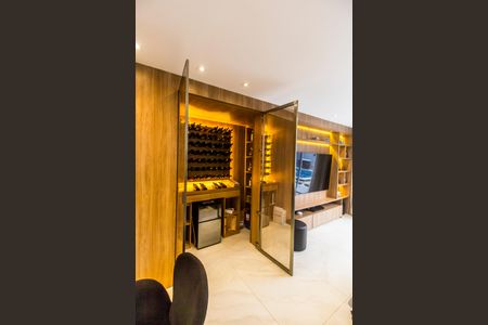 Casa de condomínio à venda com 300m², 4 quartos e 4 vagas Casa de condomínio à venda com 300m², 4 quartos e 4 vagasDetalhe Sala