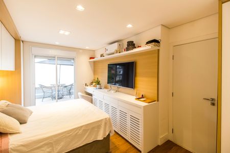 Casa de condomínio à venda com 300m², 4 quartos e 4 vagas Casa de condomínio à venda com 300m², 4 quartos e 4 vagasSuíte