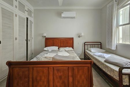 Casa para alugar com 200m², 3 quartos e 2 vagasSuite 2