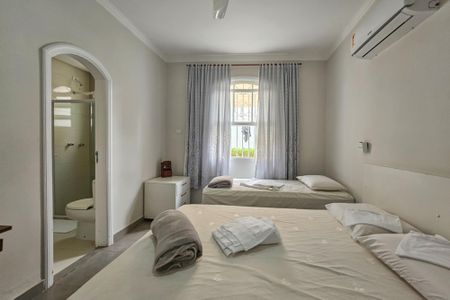 Casa para alugar com 200m², 3 quartos e 2 vagasSuite 1