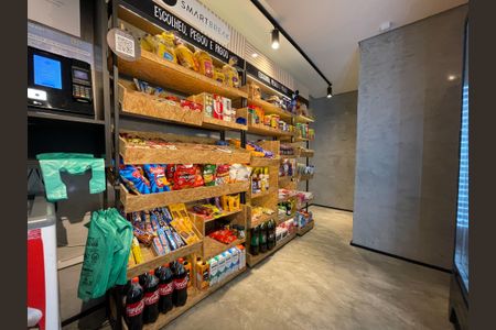 Studio à venda com 62m², 1 quarto e 1 vaga Studio à venda com 62m², 1 quarto e 1 vagaMercado