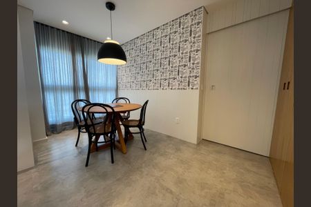 Studio à venda com 62m², 1 quarto e 1 vaga Studio à venda com 62m², 1 quarto e 1 vagaSala
