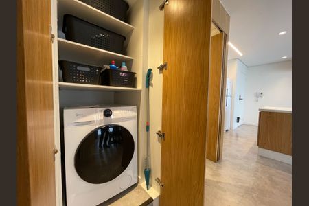 Studio à venda com 62m², 1 quarto e 1 vaga Studio à venda com 62m², 1 quarto e 1 vagaÁrea de Serviço