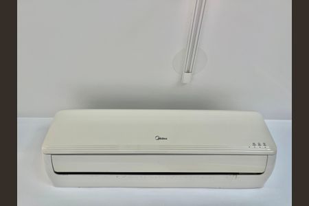 Apartamento à venda com 64m², 1 quarto e 2 vagas Apartamento à venda com 64m², 1 quarto e 2 vagasDetalhe Sala