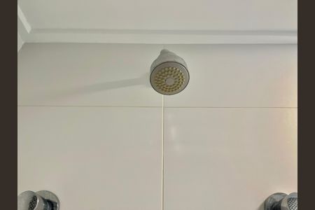 Apartamento à venda com 64m², 1 quarto e 2 vagas Apartamento à venda com 64m², 1 quarto e 2 vagasBanheiro Social