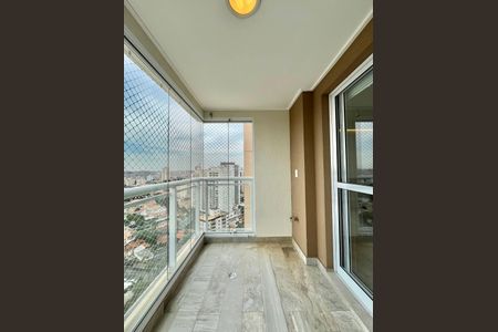 Apartamento à venda com 64m², 1 quarto e 2 vagas Apartamento à venda com 64m², 1 quarto e 2 vagasVaranda