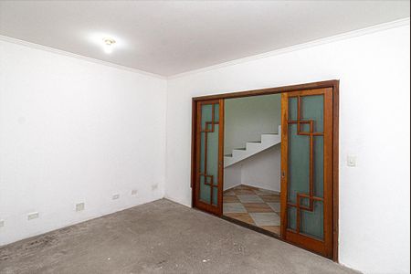 Casa à venda com 310m², 4 quartos e 2 vagasSala de TV