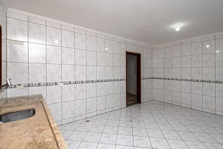 Casa à venda com 310m², 4 quartos e 2 vagasCozinha