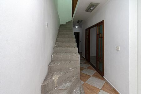 Casa à venda com 310m², 4 quartos e 2 vagasAcesso para os quartos