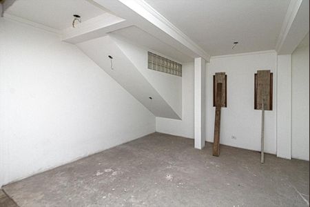 Casa à venda com 310m², 4 quartos e 2 vagasSuíte 3