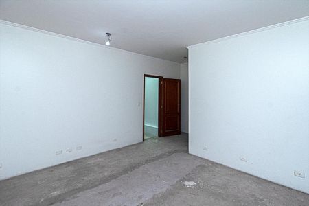 Casa à venda com 310m², 4 quartos e 2 vagasSuíte 2