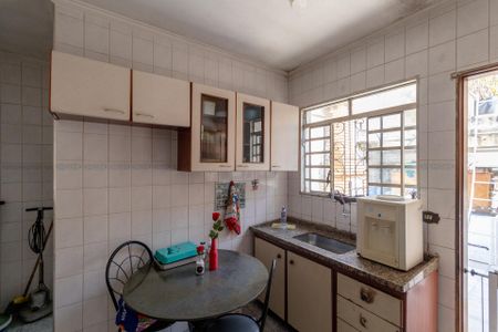 Casa para alugar com 100m², 2 quartos e 1 vagaCasa 1 - Cozinha