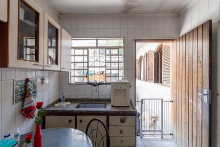 Casa para alugar com 100m², 2 quartos e 1 vagaCasa 1 - Cozinha