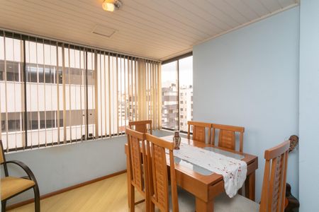Apartamento à venda com 65m², 2 quartos e 1 vagaSala