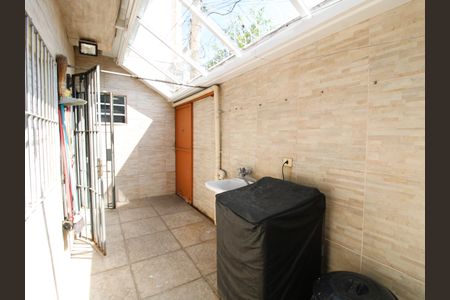 Casa à venda com 156m², 3 quartos e 2 vagasÁrea de Serviço