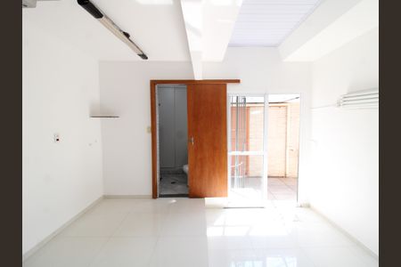 Casa à venda com 156m², 3 quartos e 2 vagasQuarto de Serviço