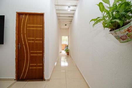 Casa à venda com 150m², 2 quartos e 1 vagaCorredor para Varanda