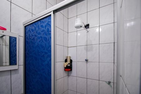 Casa à venda com 150m², 2 quartos e 1 vagaBanheiro da cozinha