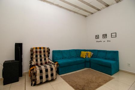 Casa à venda com 150m², 2 quartos e 1 vagaSala