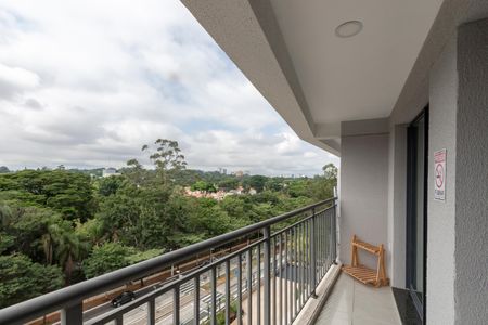 Apartamento à venda com 34m², 1 quarto e sem vaga Apartamento à venda com 34m², 1 quarto e sem vagaVaranda