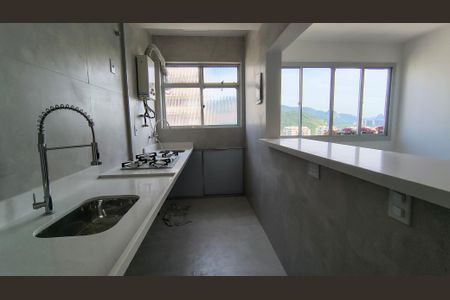 Apartamento à venda com 52m², 2 quartos e 1 vagaCozinha e Área de Serviço