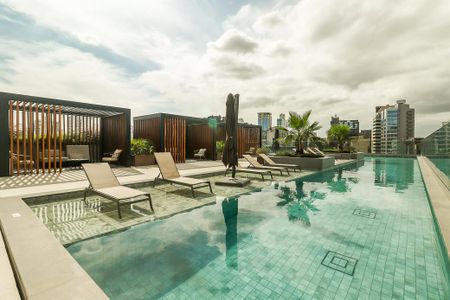 Apartamento à venda com 50m², 1 quarto e 1 vaga Apartamento à venda com 50m², 1 quarto e 1 vagaÁrea comum - Piscina