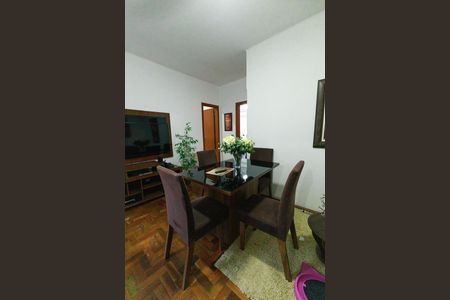 Apartamento à venda com 68m², 2 quartos e sem vaga Apartamento à venda com 68m², 2 quartos e sem vagaSala