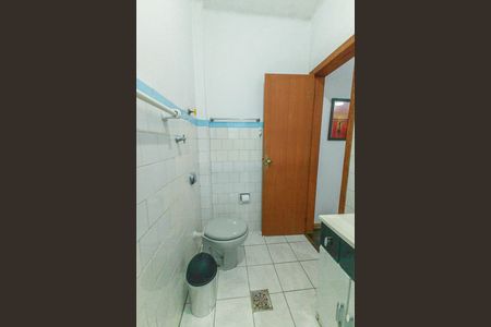 Apartamento à venda com 68m², 2 quartos e sem vaga Apartamento à venda com 68m², 2 quartos e sem vagaBanheiro