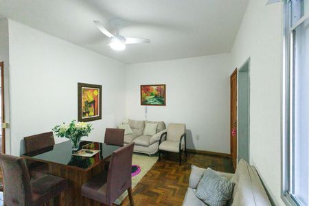 Apartamento à venda com 68m², 2 quartos e sem vaga Apartamento à venda com 68m², 2 quartos e sem vagaSala