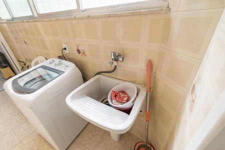 Apartamento à venda com 74m², 3 quartos e 1 vaga Apartamento à venda com 74m², 3 quartos e 1 vagaÁrea de Serviço