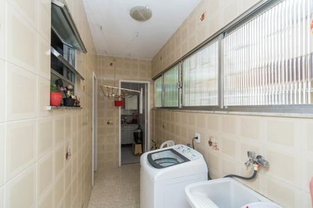 Apartamento à venda com 74m², 3 quartos e 1 vaga Apartamento à venda com 74m², 3 quartos e 1 vagaÁrea de Serviço