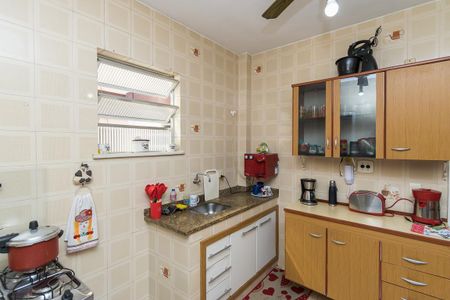 Apartamento à venda com 74m², 3 quartos e 1 vaga Apartamento à venda com 74m², 3 quartos e 1 vagaCozinha