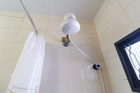 Casa à venda com 215m², 3 quartos e 6 vagas Casa à venda com 215m², 3 quartos e 6 vagasBanheiro da Suíte 1