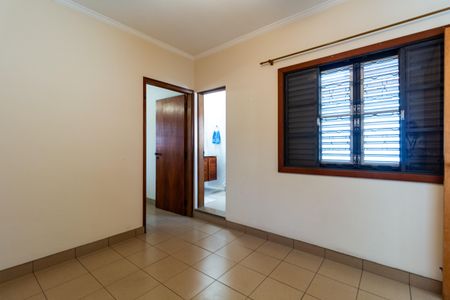 Casa à venda com 215m², 3 quartos e 6 vagas Casa à venda com 215m², 3 quartos e 6 vagasSuíte 1