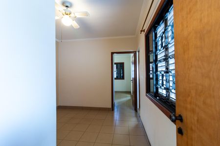 Casa à venda com 215m², 3 quartos e 6 vagas Casa à venda com 215m², 3 quartos e 6 vagasSuíte 1