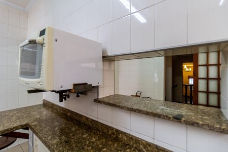 Casa à venda com 215m², 3 quartos e 6 vagas Casa à venda com 215m², 3 quartos e 6 vagasCozinha