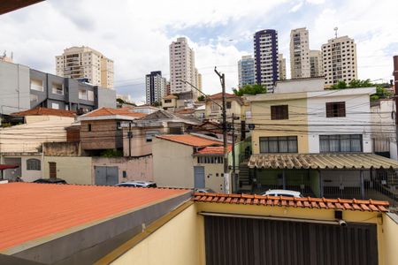 Casa à venda com 215m², 3 quartos e 6 vagas Casa à venda com 215m², 3 quartos e 6 vagasVista da Varanda