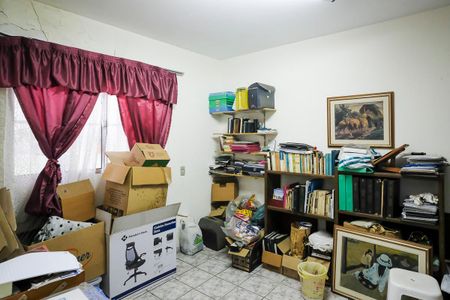 Casa à venda com 216m², 2 quartos e 4 vagasQuarto 1 edícula