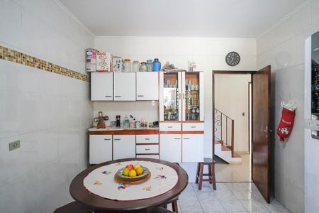 Casa à venda com 216m², 2 quartos e 4 vagasCozinha